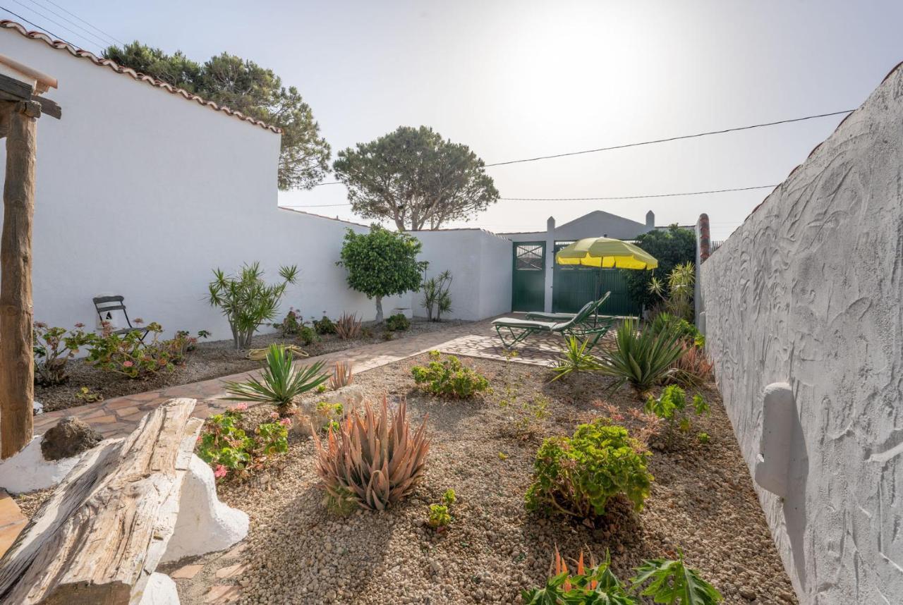 Casa Rural La Capellania グラナディージャ・デ・アボナ エクステリア 写真