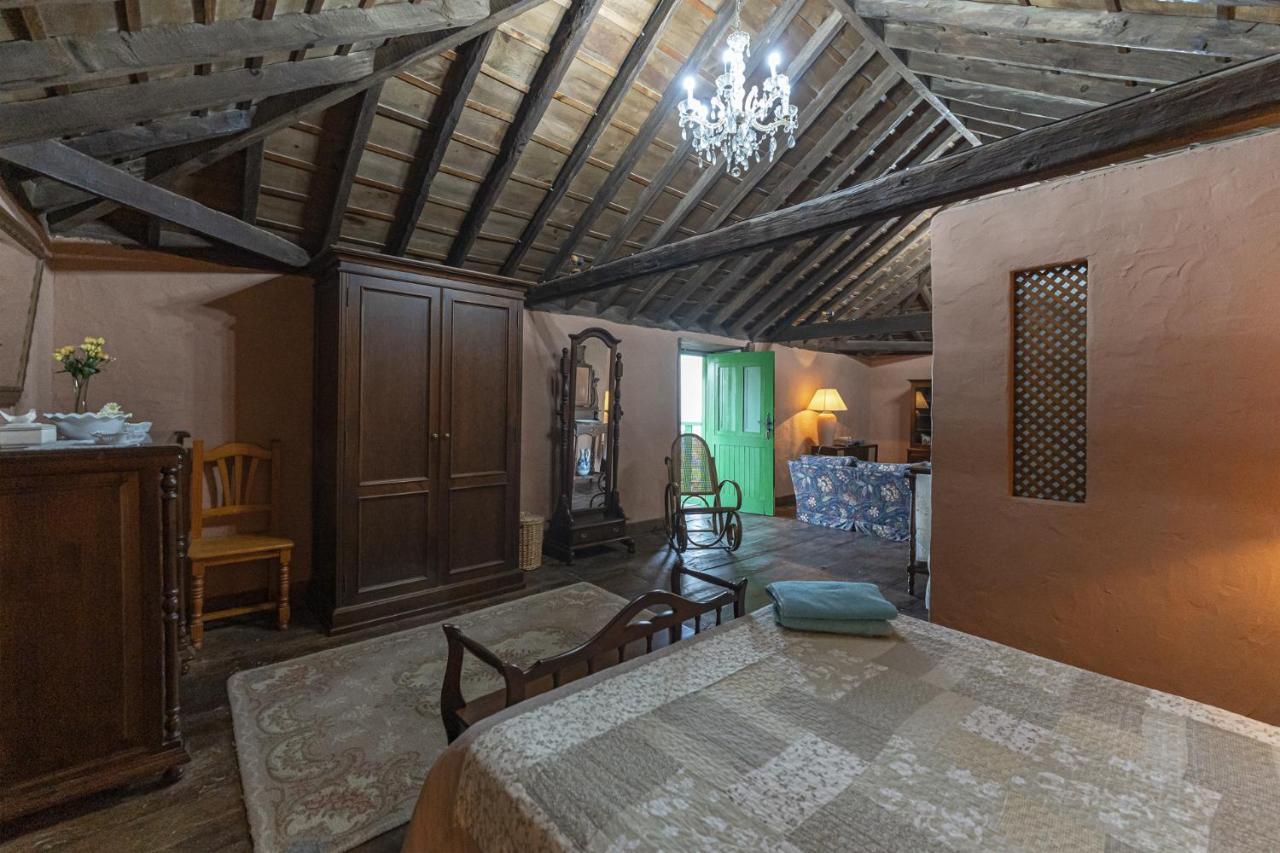 Casa Rural La Capellania グラナディージャ・デ・アボナ エクステリア 写真